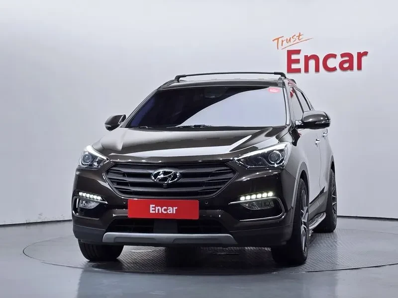 Hyundai Santa fe 2.2 4Wd Exclusive Special - САМО 30% АВАНС!, снимка 3 - Автомобили и джипове - 55471137