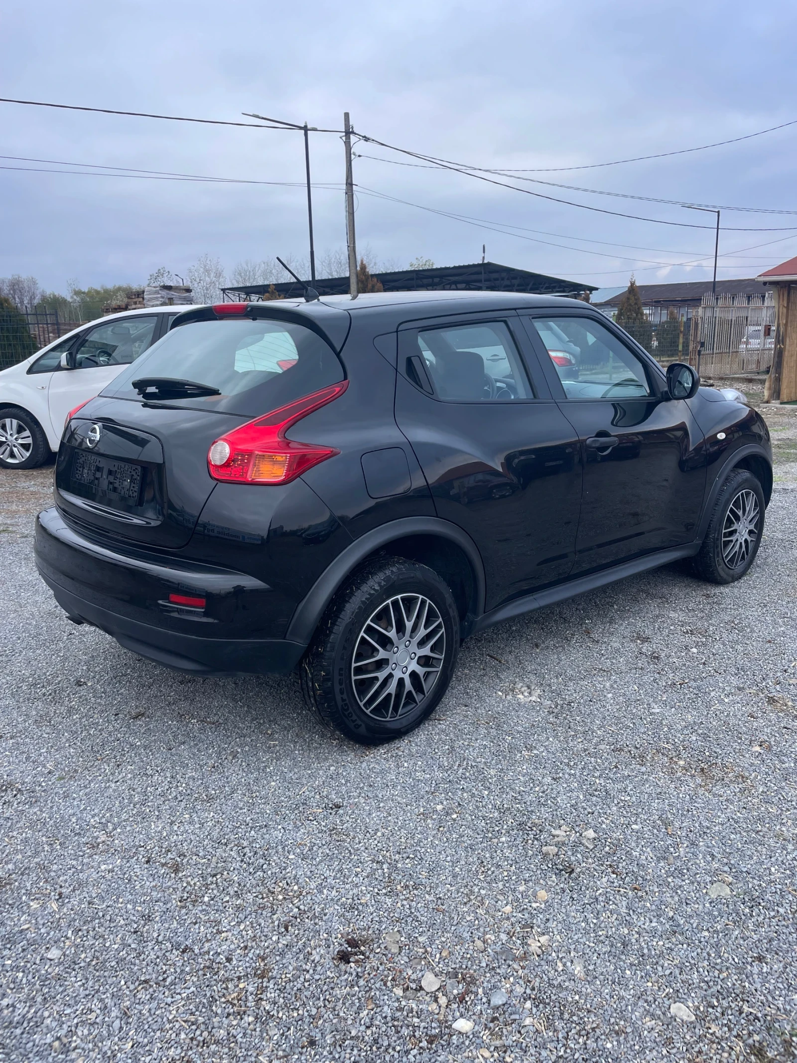 Nissan Juke 1.6i - изображение 6