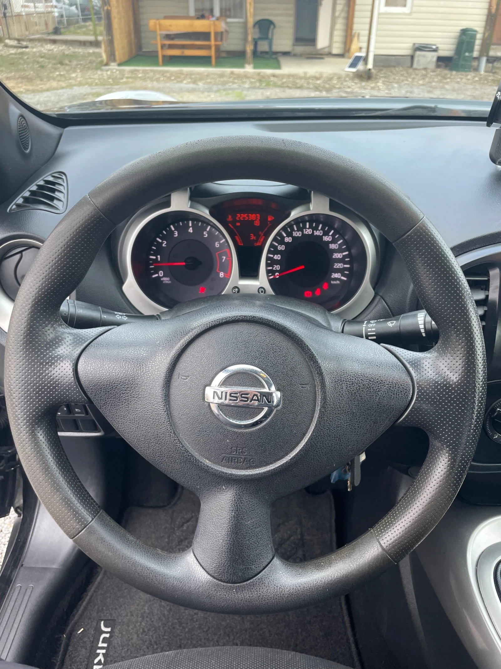 Nissan Juke 1.6i - изображение 8