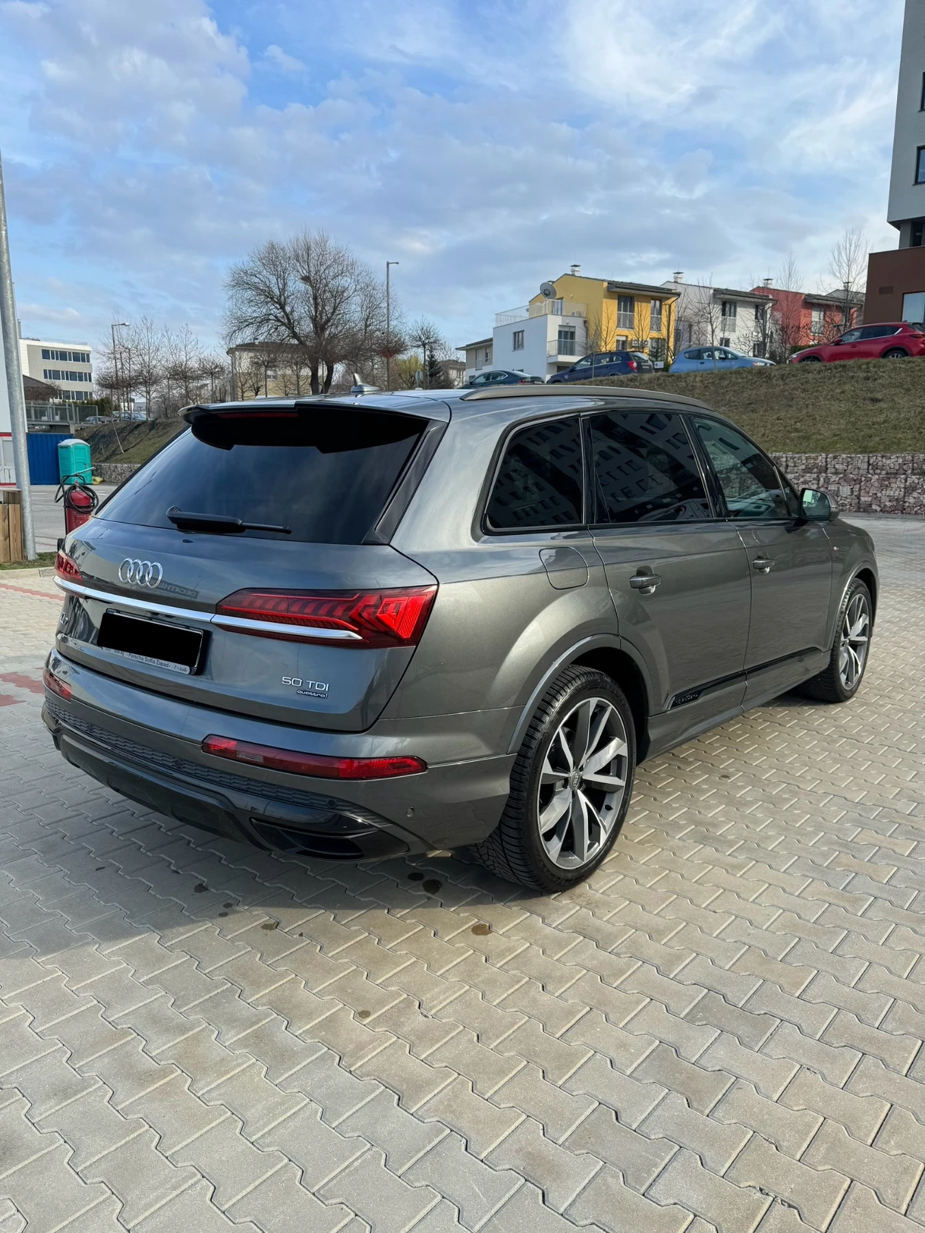 Audi Q7 50 TDI - изображение 2