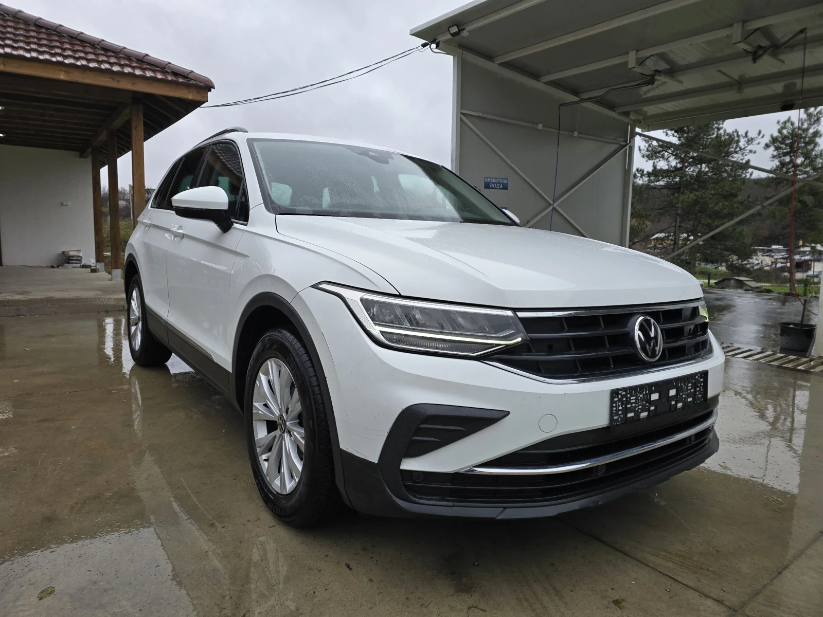 VW Tiguan 2.0TDI 150к.с LIFE Топ състояние  - изображение 2