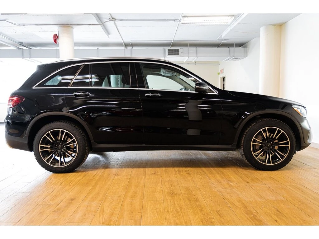 Mercedes-Benz GLC 300  4MATIC, снимка 3 - Автомобили и джипове - 53955843