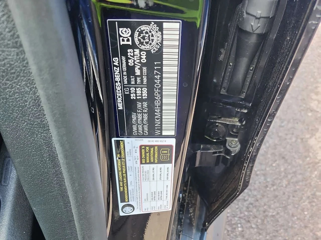 Mercedes-Benz GLC 300 /360/DIS/BURMESTER/АВТОКРЕДИТ , снимка 11 - Автомобили и джипове - 54651819