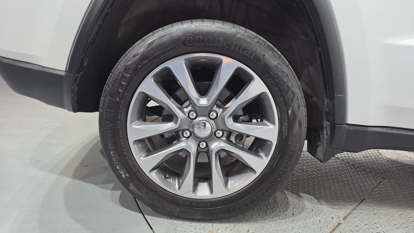 Jeep Grand cherokee 3.6 Limited WK2 , снимка 5 - Автомобили и джипове - 54697815