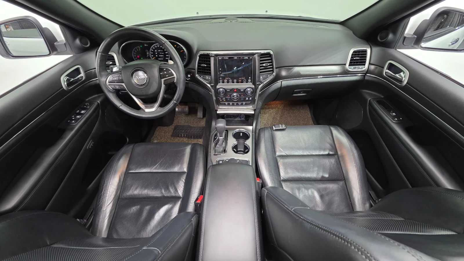Jeep Grand cherokee 3.6 Limited WK2 , снимка 7 - Автомобили и джипове - 54697815