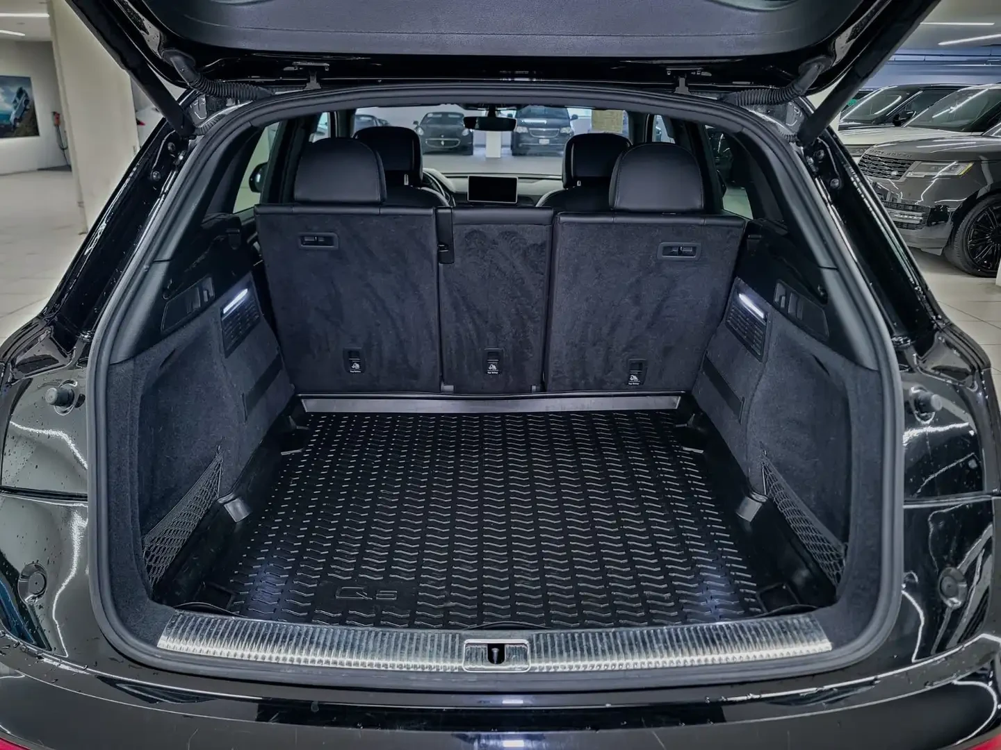 Audi Q5, снимка 6 - Автомобили и джипове - 54780199