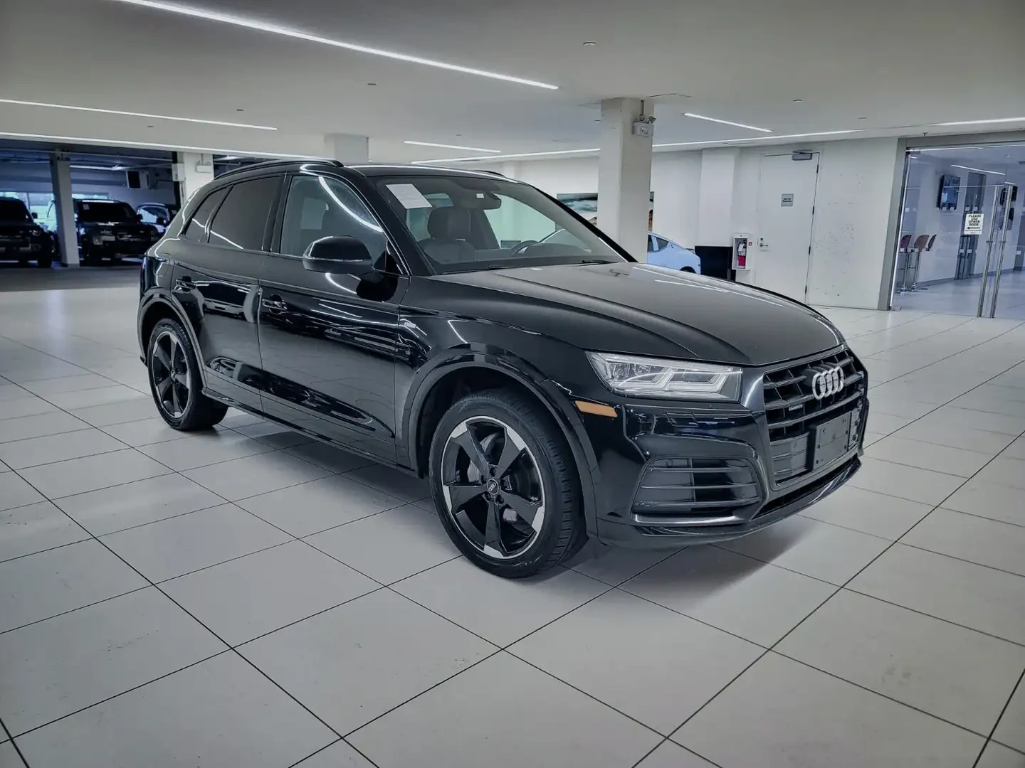 Audi Q5, снимка 3 - Автомобили и джипове - 54780199