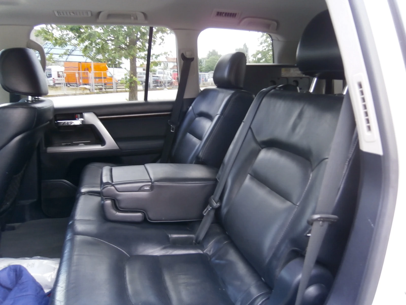 Toyota Land cruiser 200* V8* 6+ 1* FULL* , снимка 8 - Автомобили и джипове - 54823005