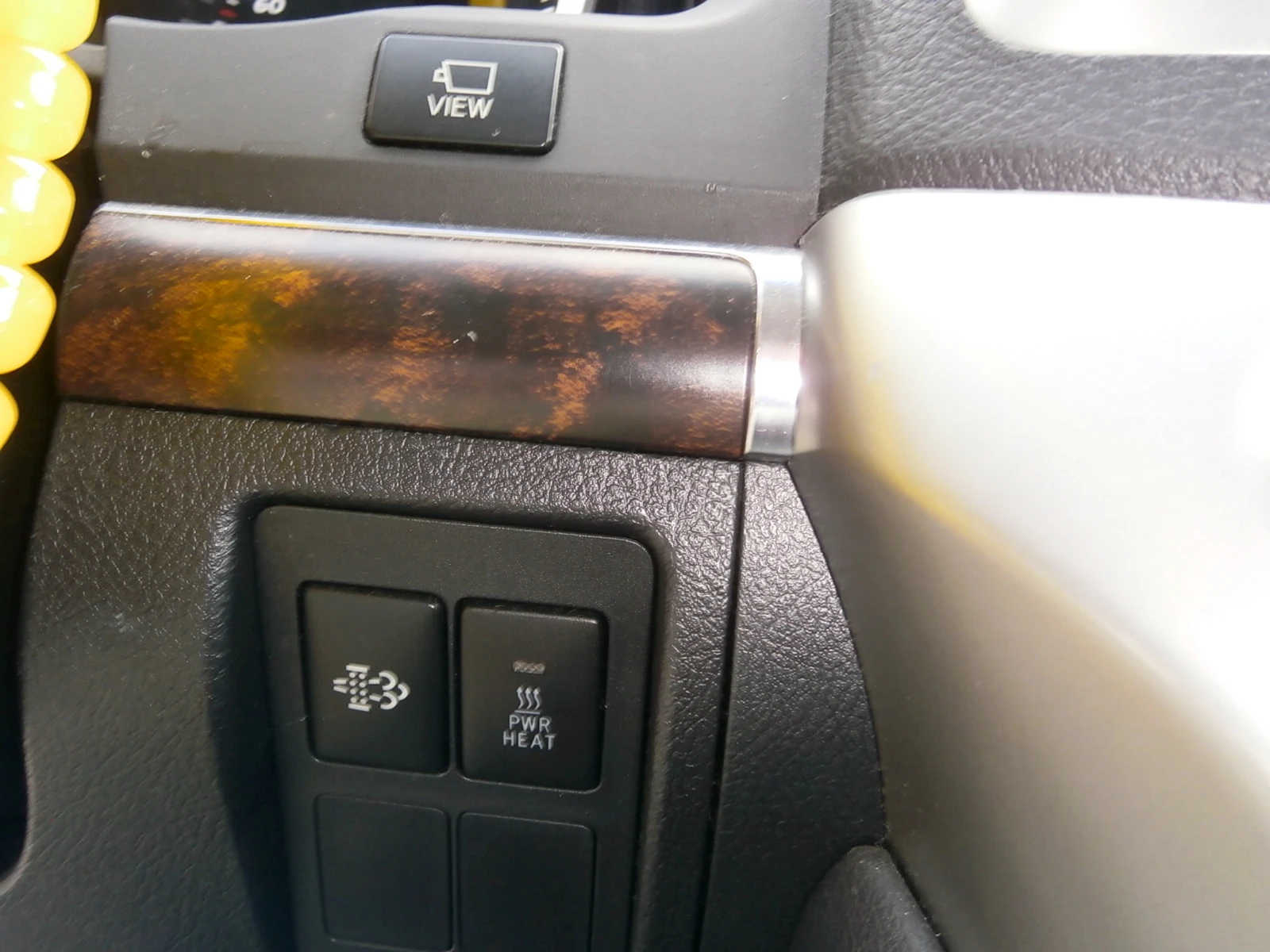 Toyota Land cruiser 200* V8* 6+ 1* FULL* , снимка 15 - Автомобили и джипове - 54823005