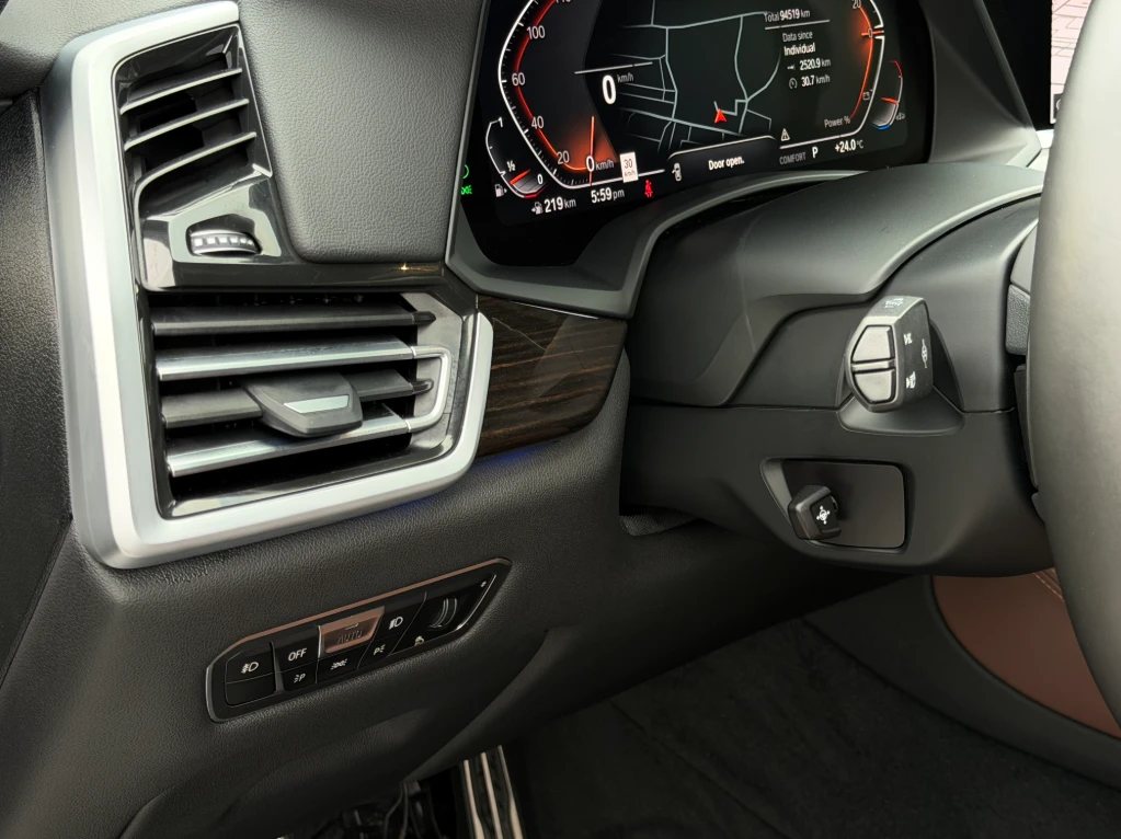 BMW X5 40i HUD/HK/Air/Soft, снимка 4 - Автомобили и джипове - 55146533