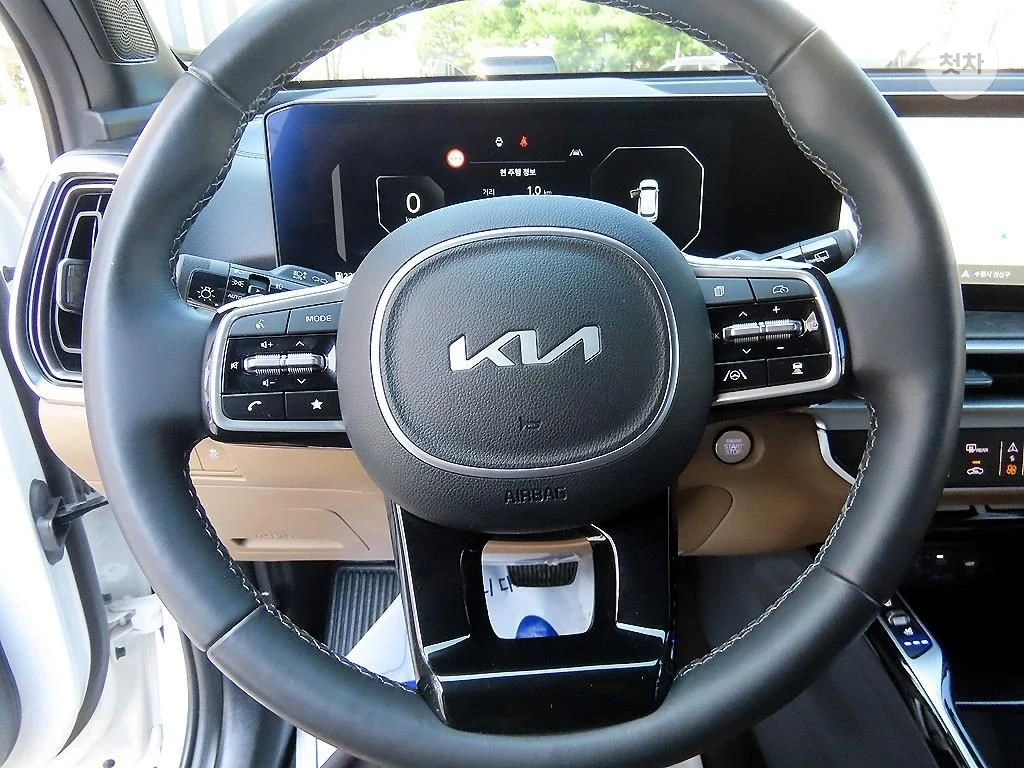 Kia Sorento 2.5T PRESTIGE PANORAMA/360CAM/FULL, снимка 8 - Автомобили и джипове - 55407343