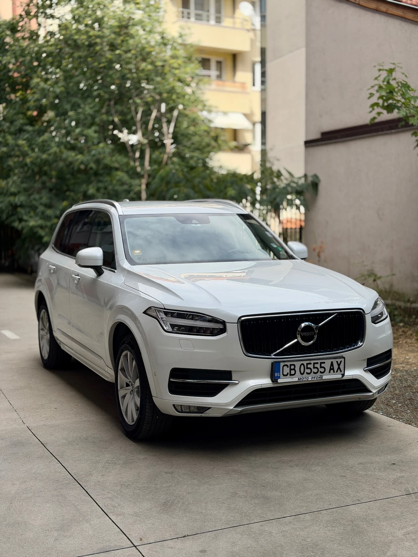 Volvo Xc90 D5 AWD, снимка 2 - Автомобили и джипове - 55876696