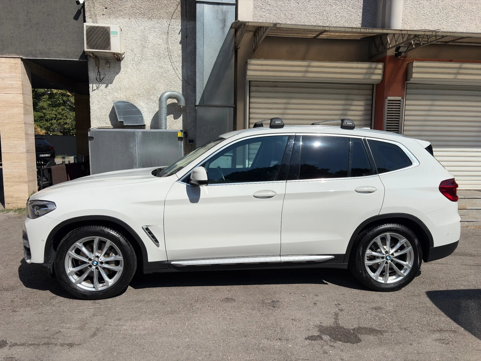 BMW X3 30d xDrive Пълна история в BMW България, снимка 4 - Автомобили и джипове - 56152516