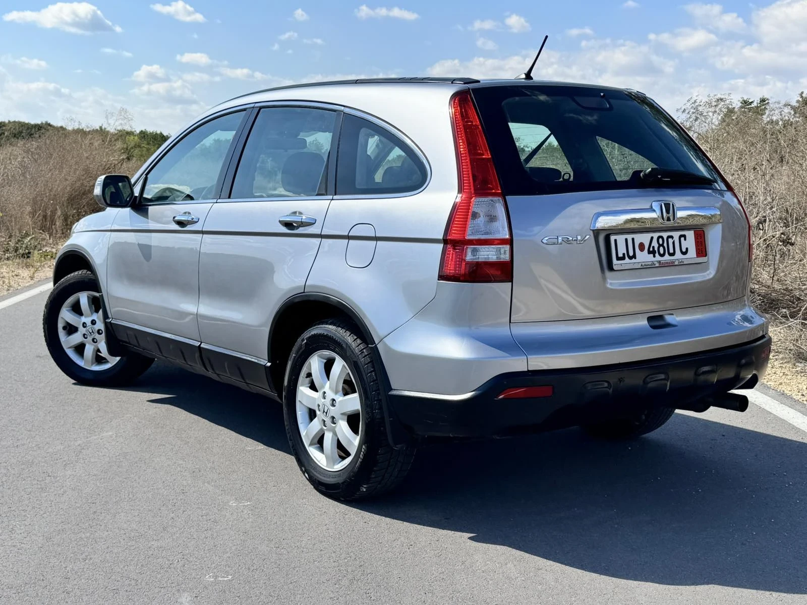 Honda Cr-v 2.0 бензин 150 кс , снимка 3 - Автомобили и джипове - 56170733