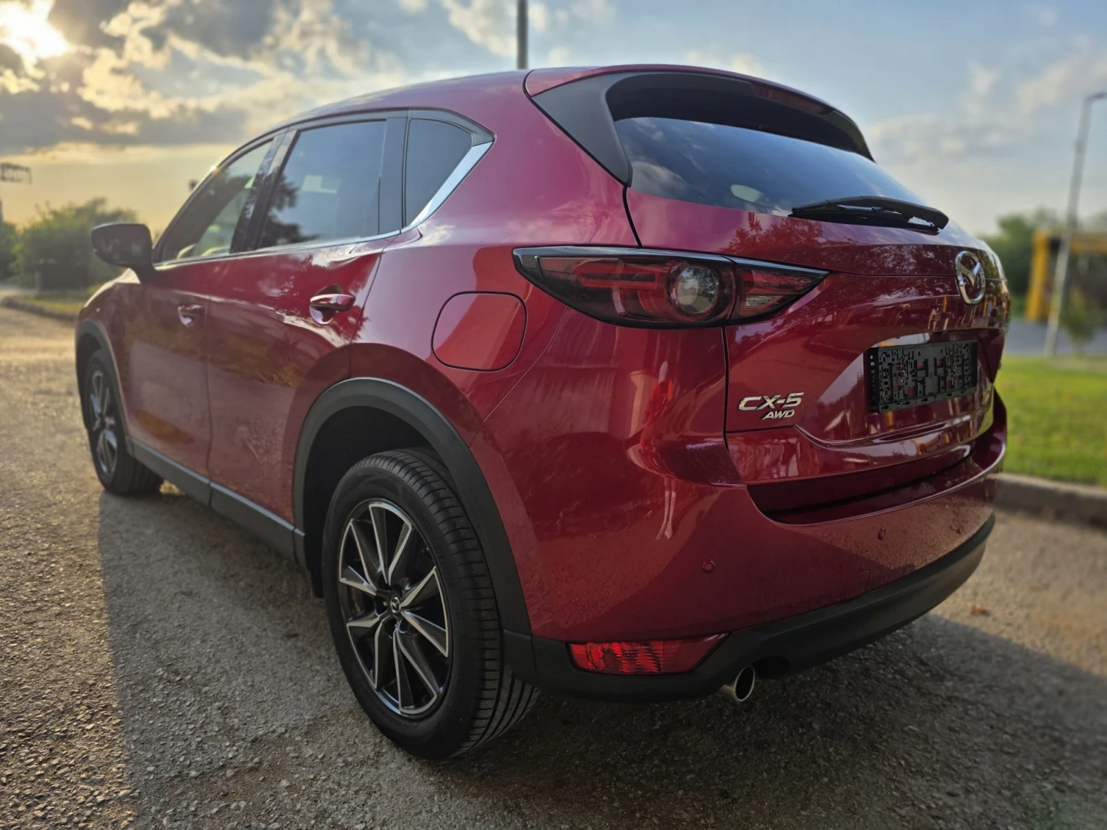 Mazda CX-5 2.5 i, * 4 х4* Швейцария* Хедъп* Дистроник* , снимка 3 - Автомобили и джипове - 56242772