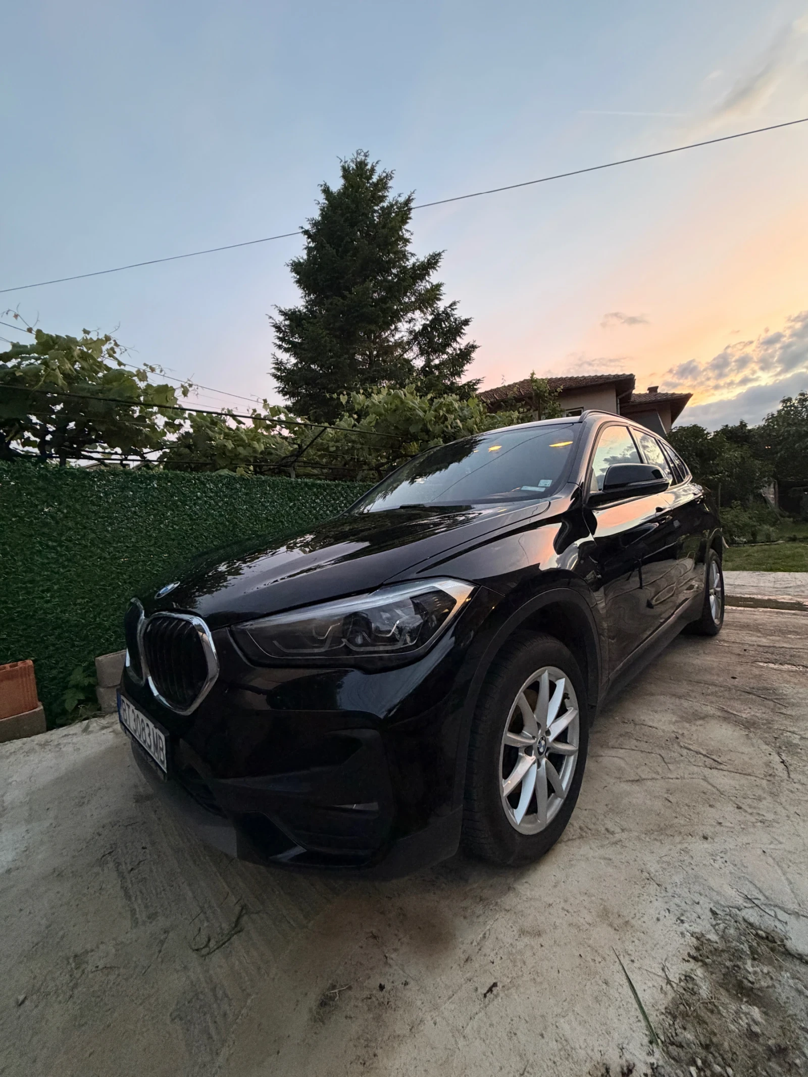 BMW X1, снимка 3 - Автомобили и джипове - 56394975