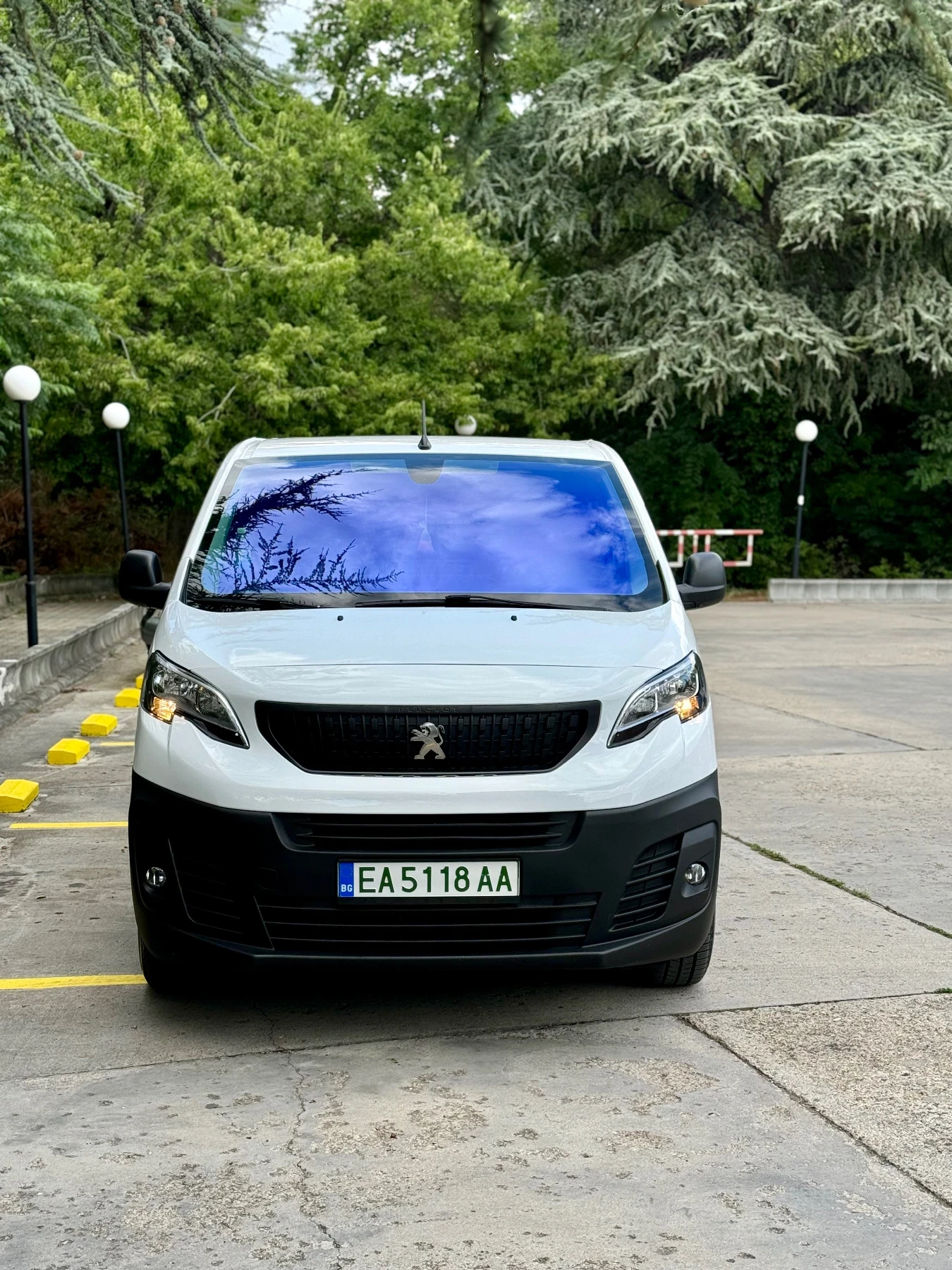 Peugeot Expert Електрически - изображение 8