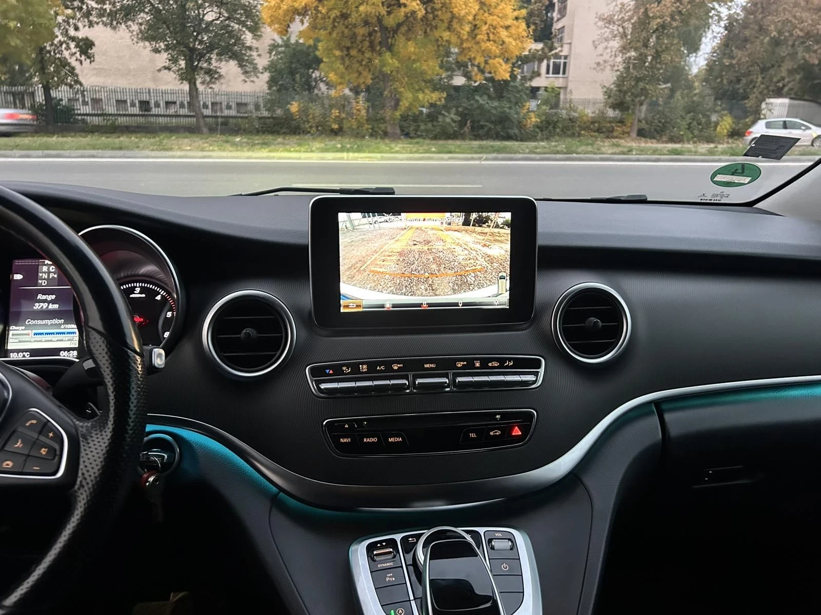 Mercedes-Benz V 250 Euro 6, снимка 14 - Бусове и автобуси - 54358124