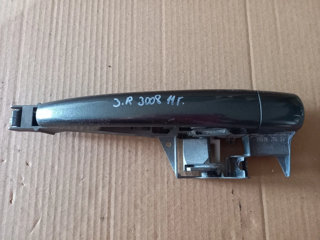 Дръжка врата задна дясна външна Пежо 3008