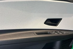 Renault 5 EVOLUTION* LED* CARPLAY* , снимка 7