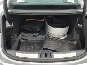 Porsche Taycan TURBO| PANORAMA| ОБДУХВАНЕ| ПАМЕТ| 2 КЛЮЧА | Auto.bg — изображение 14