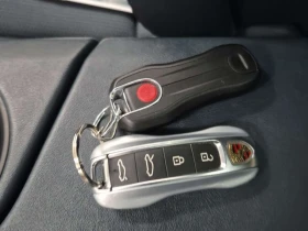 Porsche Taycan TURBO| PANORAMA| ОБДУХВАНЕ| ПАМЕТ| 2 КЛЮЧА | Auto.bg — изображение 17