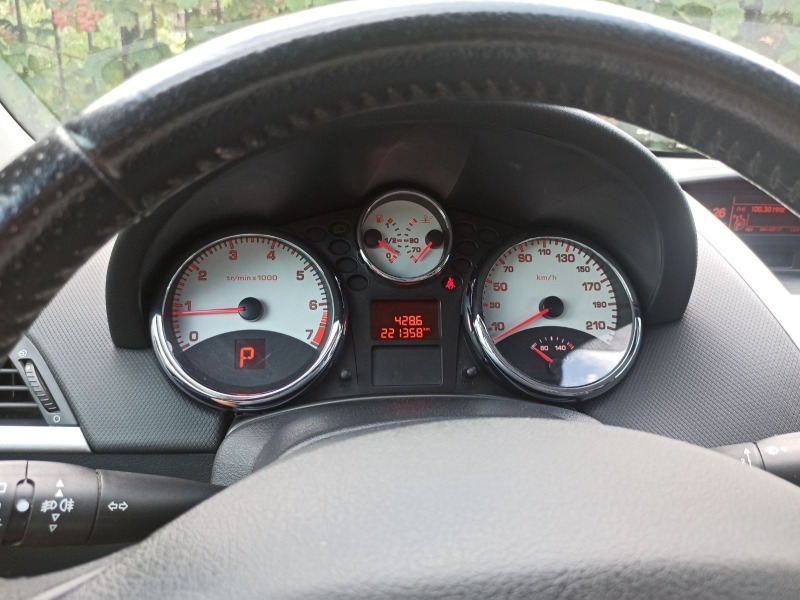 Peugeot 207 Автоматик, 1.6 бензин, Швейцария, снимка 14 - Автомобили и джипове - 41898778
