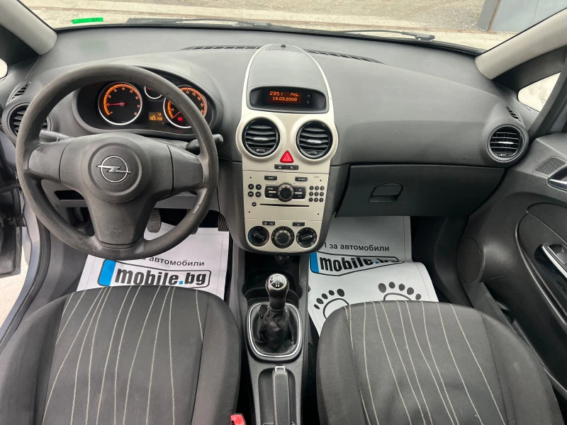 Opel Corsa 1.2i, снимка 10 - Автомобили и джипове - 46354350