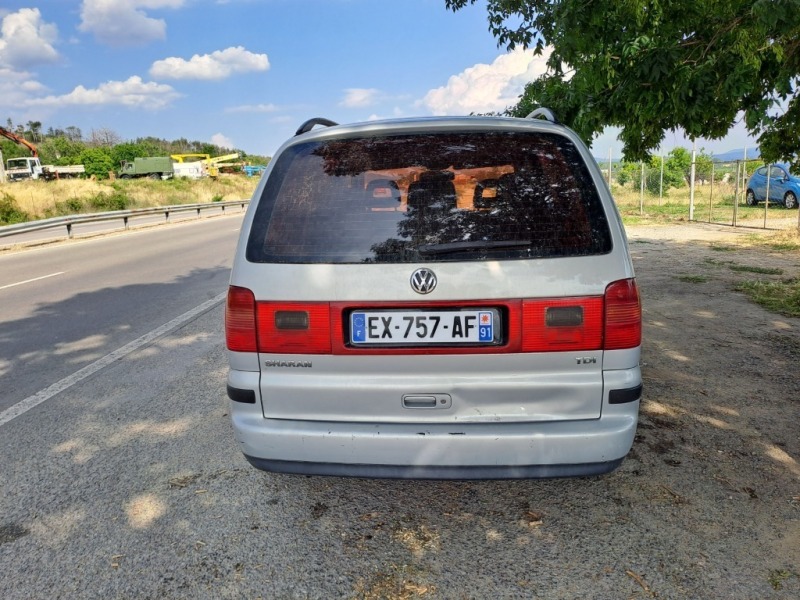 VW Sharan, снимка 2 - Автомобили и джипове - 46392137