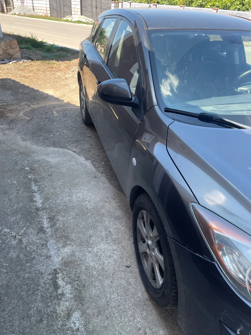 Mazda 3 1.6, снимка 2 - Автомобили и джипове - 48173544