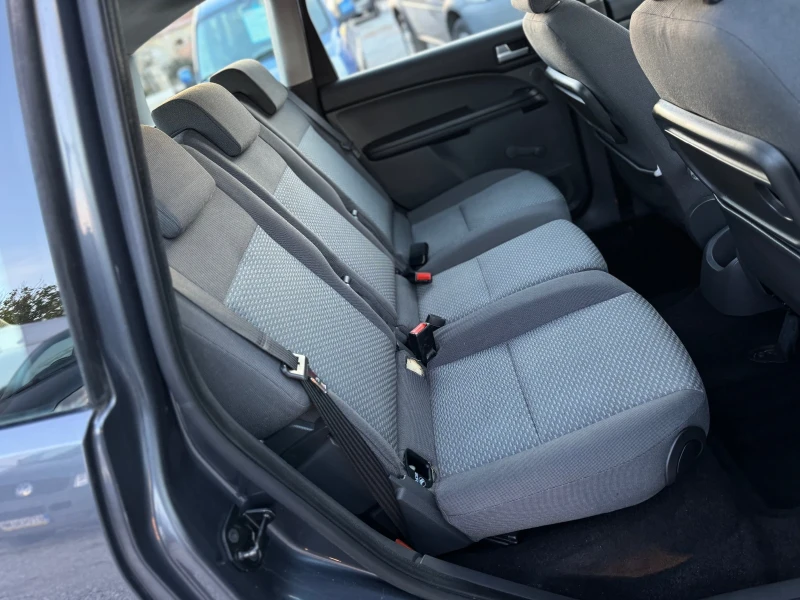 Ford C-max 1.8i 120кс КЛИМАТРОНИК ПОДГРЕВ , снимка 13 - Автомобили и джипове - 48041929