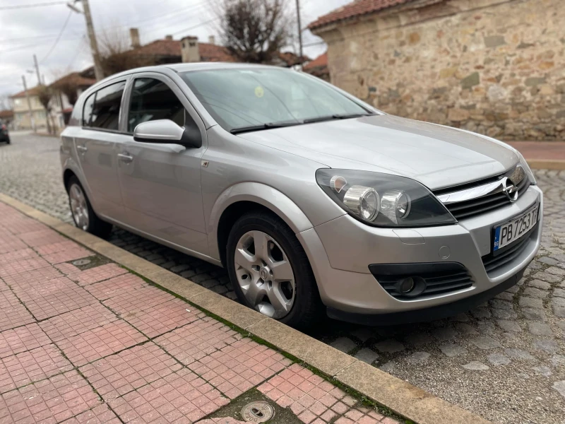 Opel Astra 1.4, снимка 4 - Автомобили и джипове - 48319115