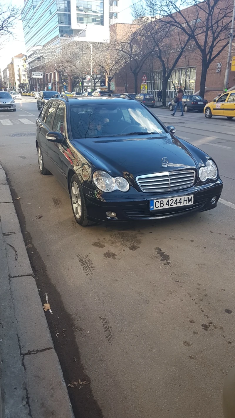 Mercedes-Benz C 220, снимка 6 - Автомобили и джипове - 48833165