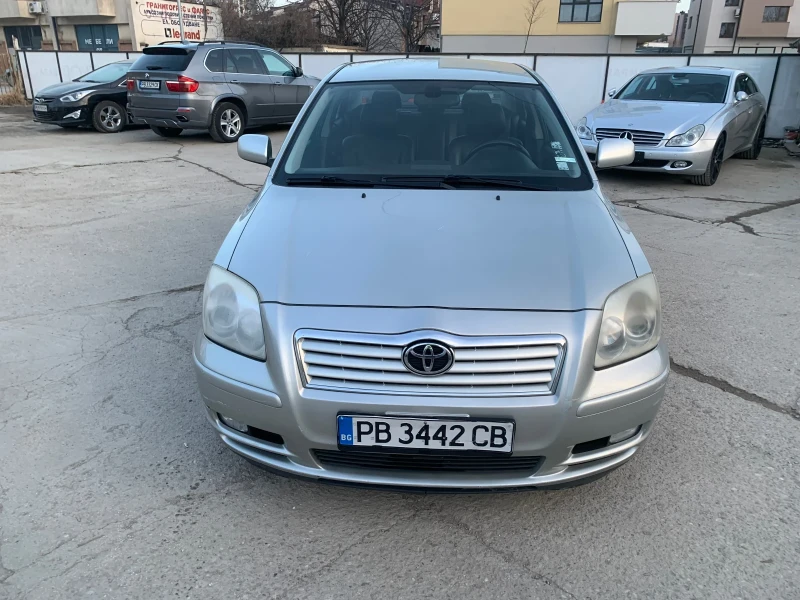 Toyota Avensis Avensis D4D, снимка 1 - Автомобили и джипове - 48839529