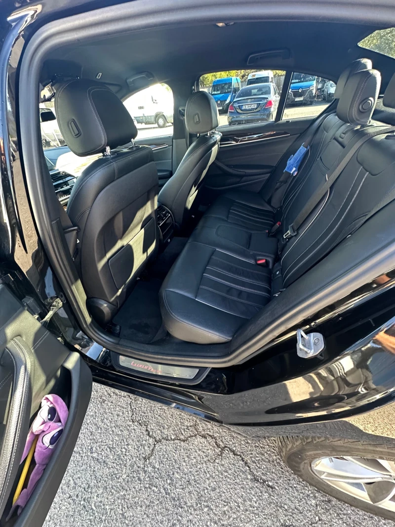 BMW 520 520d xDrive, снимка 8 - Автомобили и джипове - 52397203