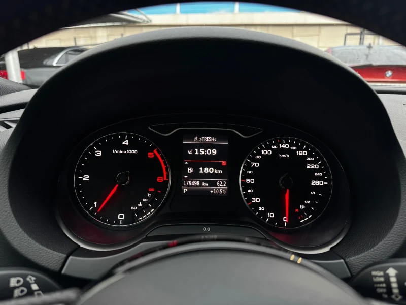 Audi A3 2.0TDI Sportback S-tronic S-line NAVI LED, снимка 9 - Автомобили и джипове - 52679912