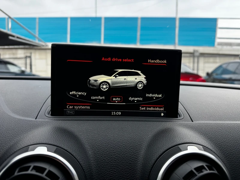 Audi A3 2.0TDI Sportback S-tronic S-line NAVI LED, снимка 12 - Автомобили и джипове - 52679912