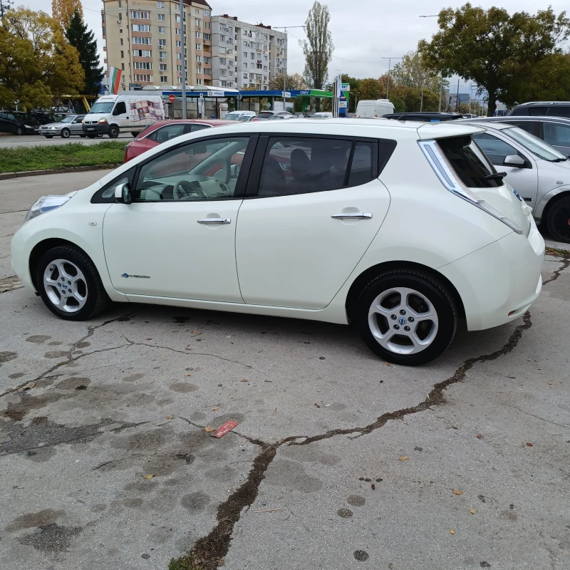 Nissan Leaf  СПЕШНО , снимка 7 - Автомобили и джипове - 53231759