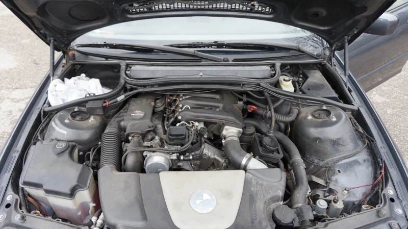 BMW 320, снимка 15 - Автомобили и джипове - 53477178