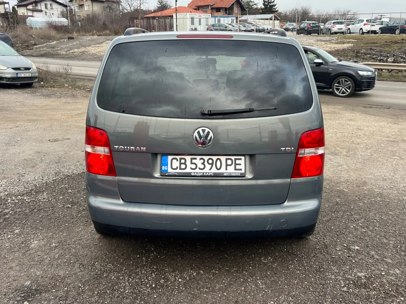 VW Touran Собствен лизинг! 100% Одобрение, снимка 6 - Автомобили и джипове - 53563576