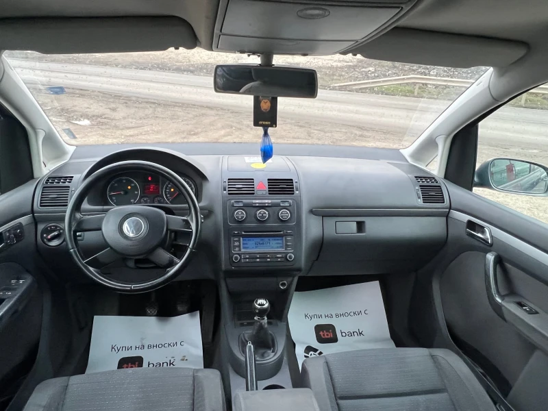 VW Touran Собствен лизинг! 100% Одобрение, снимка 8 - Автомобили и джипове - 53563576