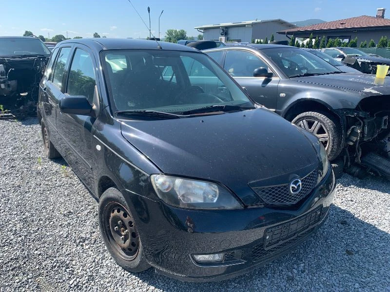 Mazda 2 1.4 d 2 БРОЯ, снимка 6 - Автомобили и джипове - 38359934