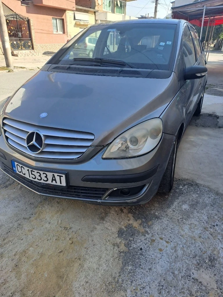 Mercedes-Benz B 180 CDI, снимка 3 - Автомобили и джипове - 47657599