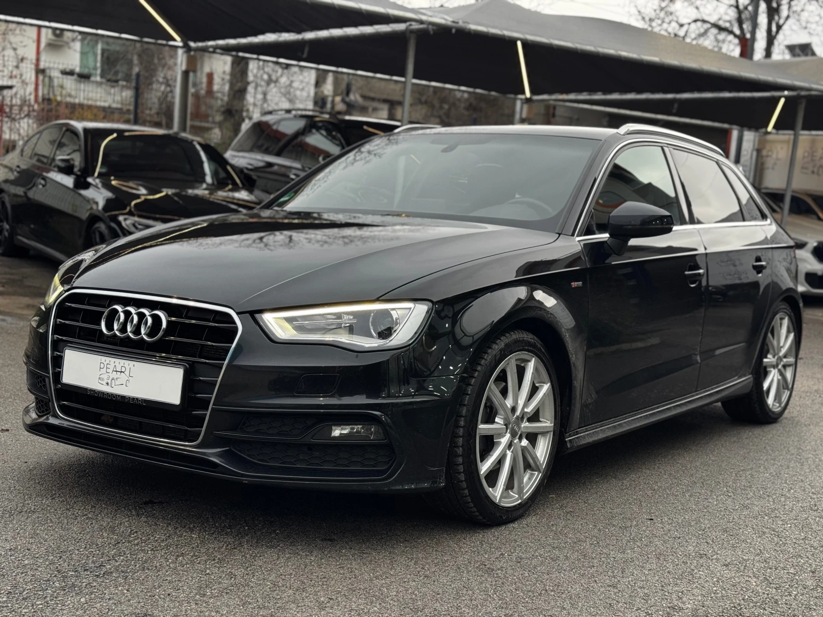 Audi A3 2.0TDI Sportback S-tronic S-line NAVI LED, снимка 1