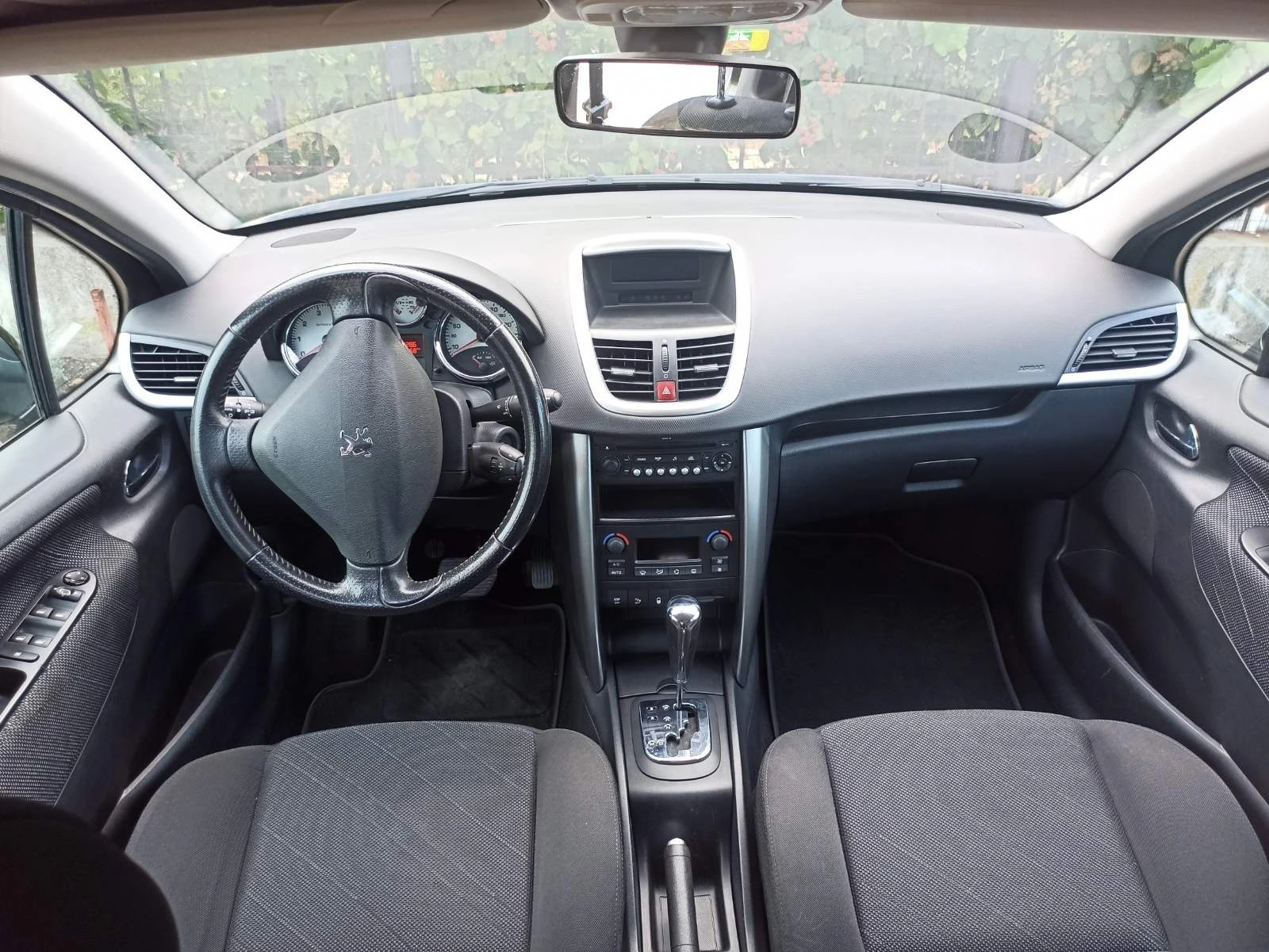 Peugeot 207 Автоматик, 1.6 бензин, Швейцария | Mobile.bg — изображение 12