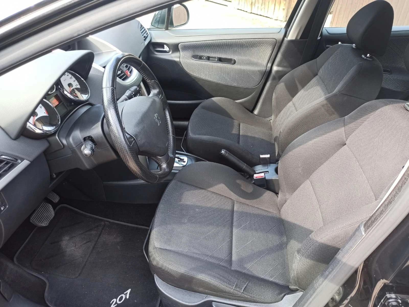 Peugeot 207 Автоматик, 1.6 бензин, Швейцария | Mobile.bg — изображение 15