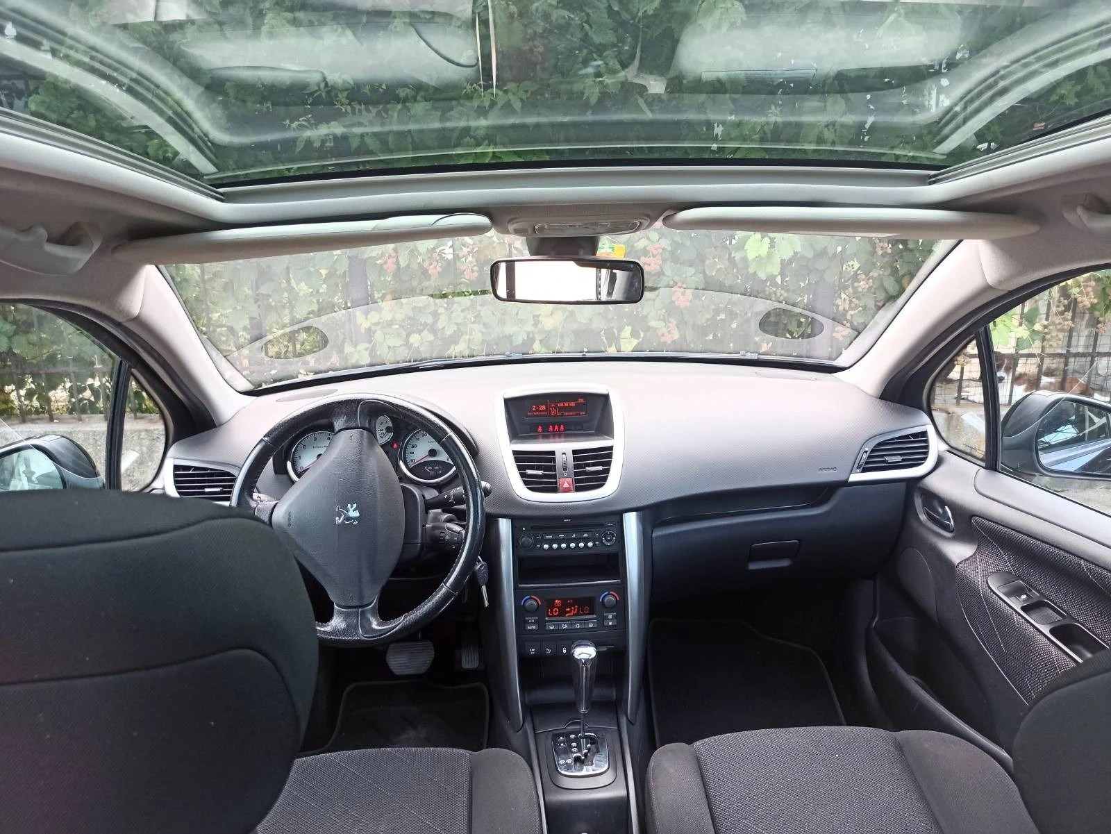 Peugeot 207 Автоматик, 1.6 бензин, Швейцария | Mobile.bg — изображение 13