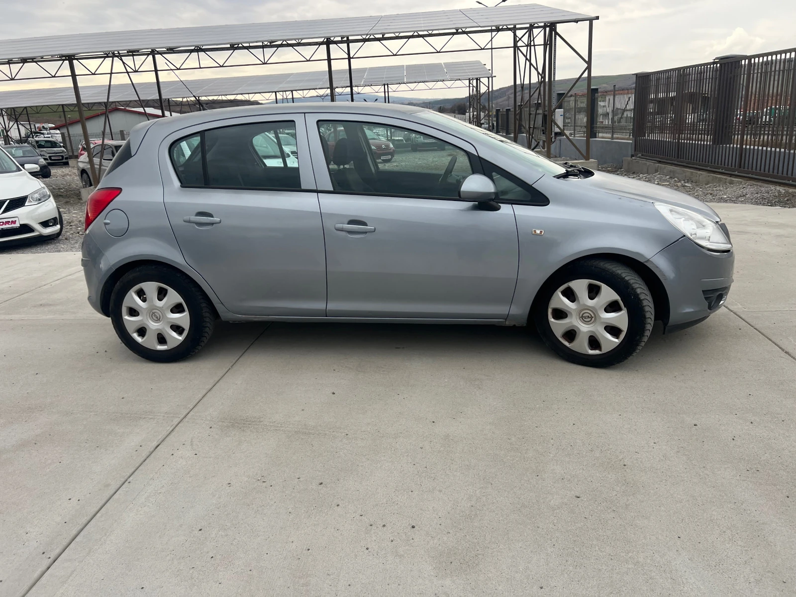 Opel Corsa 1.2i - изображение 8