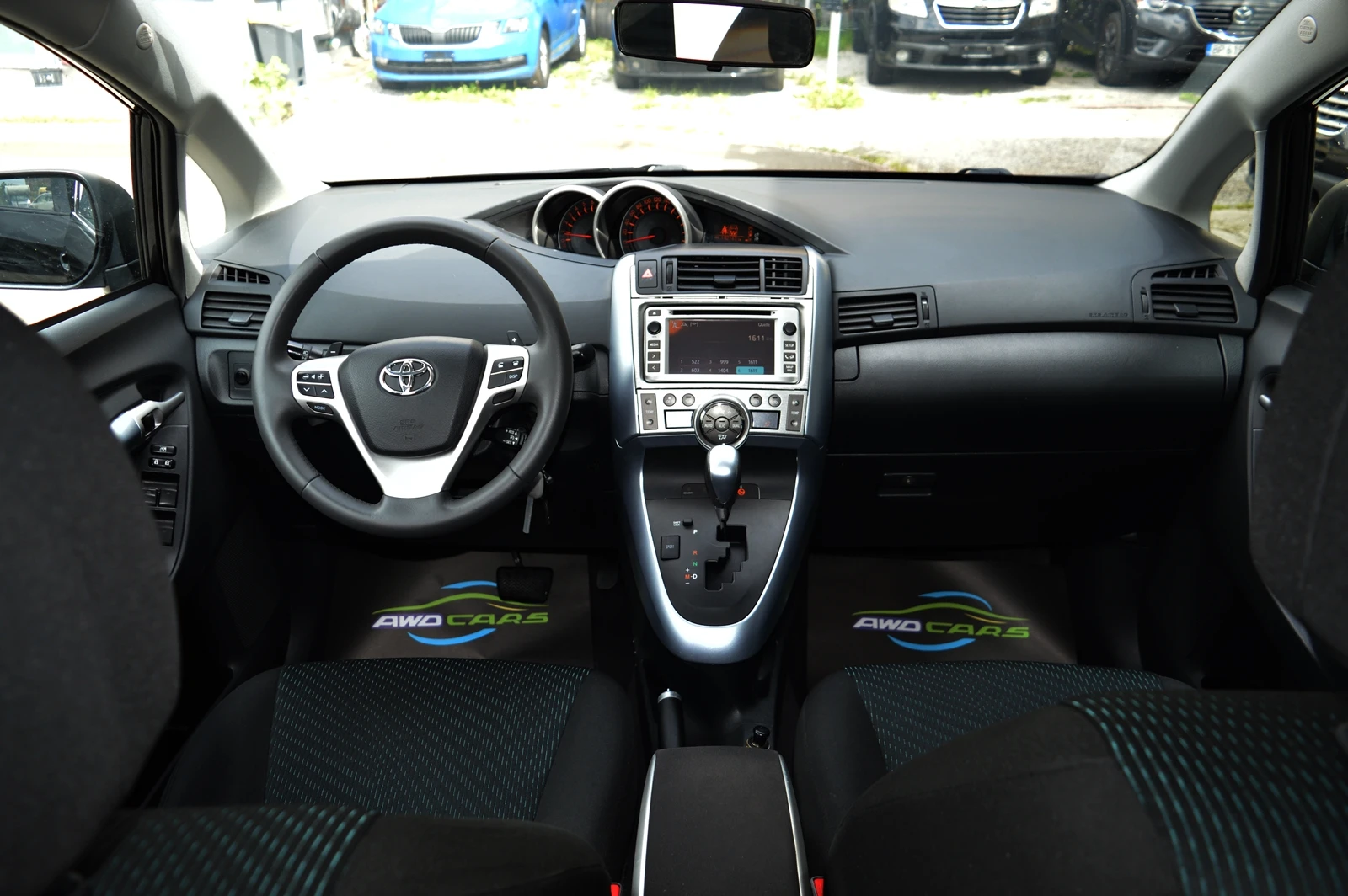 Toyota Verso 1.8i AUTOMAT 7 МЕСТА ШВЕЙЦАРИЯ - изображение 10