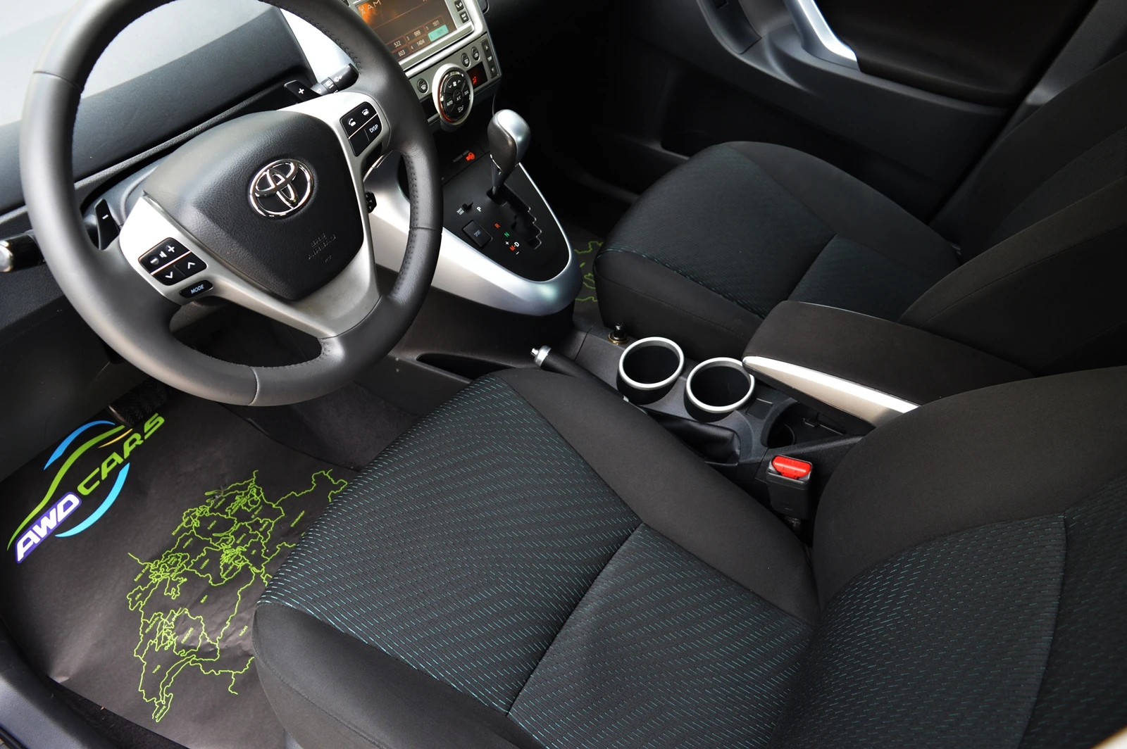 Toyota Verso 1.8i AUTOMAT 7 МЕСТА ШВЕЙЦАРИЯ - изображение 8